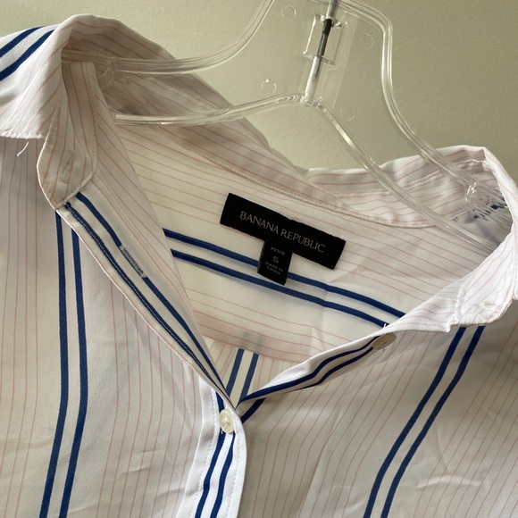 Awesome Banana Republic Blouse size Small - Picture 3 of 4